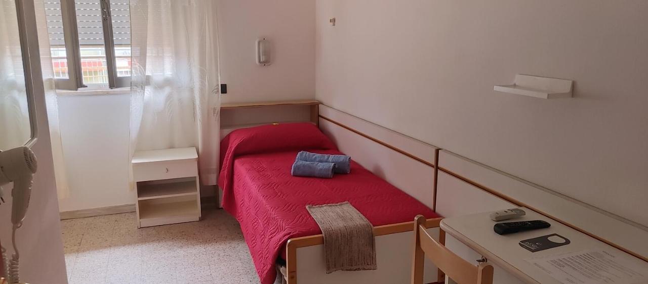 Hotel Adriatico Беллария-Иджеа-Марина Экстерьер фото